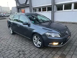 Volkswagen Passat Variant Highline *AUTOMATIK/ALU/EURO5/PDC Bild 3