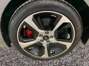 Audi A1 Sportback 40 TFSI 2x S line *LED*ACC*NAVI*SHZ* Bild 5