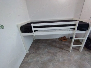 Verkaufe neuwertiges Hochbett