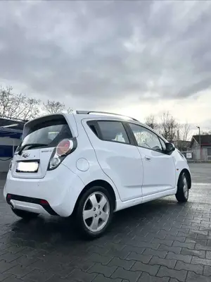 Chevrolet Spark Bild 3