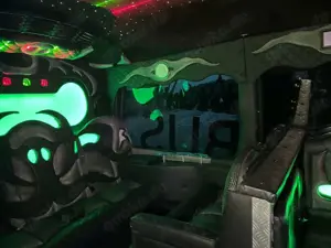 Oldtimer Oldsmobile Optare Alero Partybus Einmalig Bild 5