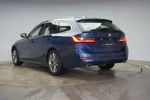 BMW 318 d Touring Sport Line Leder/ACC/Virtual/Carpl Bild 5