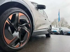 CUPRA Tavascan 250KW 4Drive VZ Bild 3