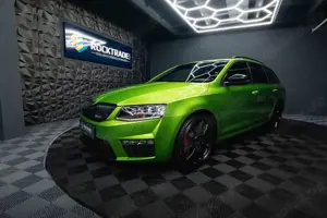 Skoda Octavia Combi RS Performance *1.Hand*LED*CarPlay