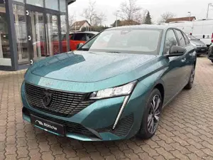 Peugeot 308 1.2 12V e-THP / PureTech Bild 3