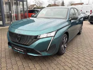 Peugeot 308 1.2 12V e-THP / PureTech Bild 2