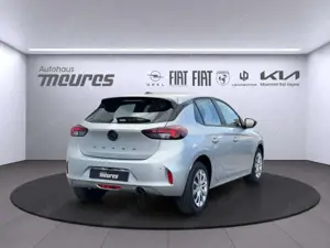 Opel Corsa Edition, 100 PS, 6-Gang-Schaltgetriebe, Komfort-Pa Bild 4