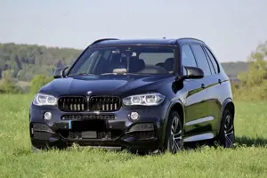 BMW X5 M X5 M50D 360* 8fach ACC AHK Harman Scheckheft