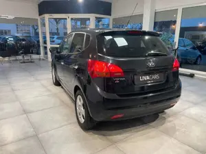 Kia Venga FIFA Cup Edition RFK/HU+TÜV NEU/ORG.KM Bild 4