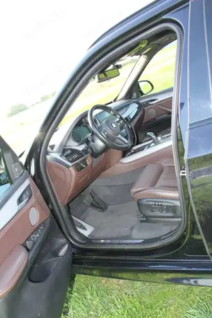 BMW X5 M X5 M50D 360* 8fach ACC AHK Harman Scheckheft Bild 4