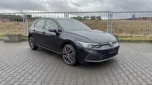 Volkswagen Golf 1.5 TSI Life Navi Kamera Sport Sitze LED