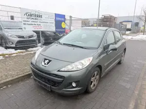 Peugeot 207 Urban Move *Panorama*2.Hand*Klima*ALU*EURO4*