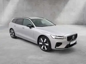 Volvo V60 T8 AWD Plus Dark AWD Bild 3