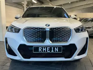 BMW iX1 xDrive30 M-Sport AHK Premium Comfort