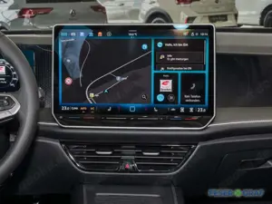 Volkswagen Passat Business TDI DSG IQ-Light/AHK/Navi Pro Bild 5