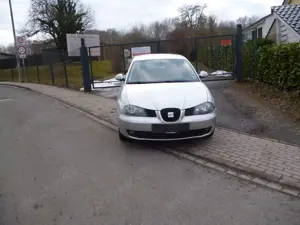 SEAT Ibiza Ibiza  3-Türer 1.2 12V Comfort Edition Bild 2