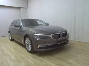 BMW 530 dA Touring Luxury-Line Navi LED HuD H-K Inno Bild 3