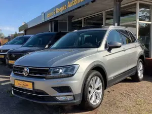 Volkswagen Tiguan Highline 2,0 TDI Automatik 4Motion / AHK