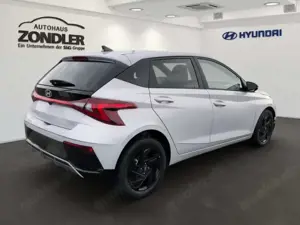 Hyundai i20 1.0 Turbo MY26 Blackline Navi Bose LED Apple CarPl Bild 3