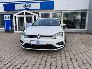 Volkswagen Golf VII Variant 2.0 TDI DSG R-Line Navi*Kamera