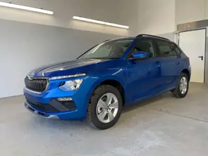 Skoda Kamiq Selection 115PS DSG AHK+Kamera+Kessy+PDC+Winter...