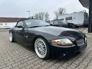 BMW Z4 3.0i HUAU Neu