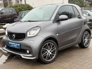 smart forTwo *BRABUS Xclusive*KAMERA*PANO*AMBIENTE*JBL*