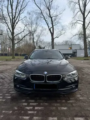BMW 318 BMW 318d Touring Sportline