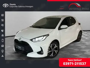 Toyota Yaris 1.5 Hybrid Teamplayer KAMERA ACC LED