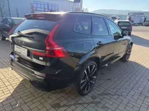 Volvo XC60 T8 Ultimate Dark Plug-In Hybrid AWD HUD StHZG Lede Bild 3