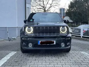 Jeep Renegade 1.3 T-GDI 4xe PLUG-IN Hybrid Automatik S