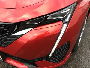 Peugeot 308 Hybrid 180 e-EAT8 GT FLA Alcantara SpurH LED Bild 3