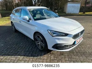 SEAT Leon 1.5 TSI DSG Navi RCam ACC LED