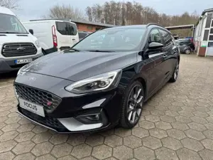 Ford Focus ST X