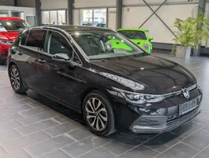 Volkswagen Golf 2.0 TDI SCR DSG Active Bild 3