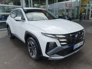 Hyundai TUCSON 1.6 T-GDi HEV 2WD Trend Bild 3
