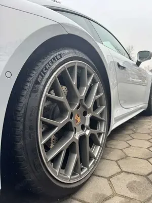 Porsche 992 911 Carrera PDK Bild 5