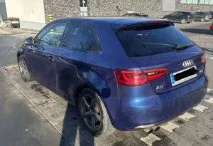 Audi A3 1.8 TFSI S line Sportpaket Bild 4