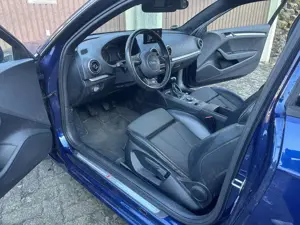 Audi A3 1.8 TFSI S line Sportpaket Bild 5