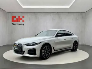 BMW i4 G 35e M Sport Driving A. Alcant. Kam. HK ACC