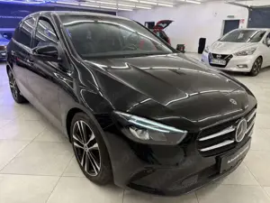 Mercedes-Benz B 180 B- Klasse 180 d/ LED / Automatik / Voll Digital