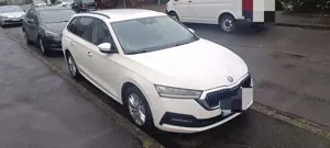 Skoda Octavia Combi 2.0 TDI DSG Clever