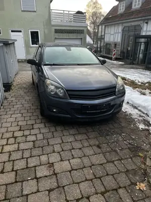 Opel Astra Edition