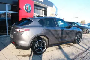 Alfa Romeo Stelvio Veloce Q4 Werksgarantie 04-2027 Bild 5