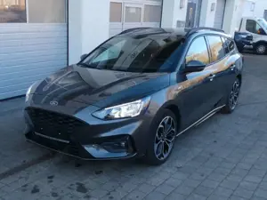 Ford Focus Turnier ST-Line X*AHK*