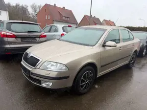 Skoda Octavia Lim. Elegance/1,6/Automatik/TÜV NEU