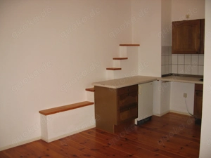 sonnige, nette, kleine Wohnung Bild 5