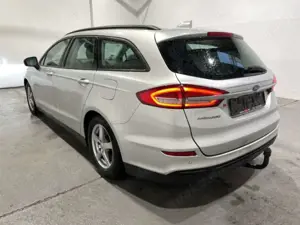 Ford Mondeo Turnier 2.0 EcoBlue Trend Automatik EU6d LED Navi Bild 2