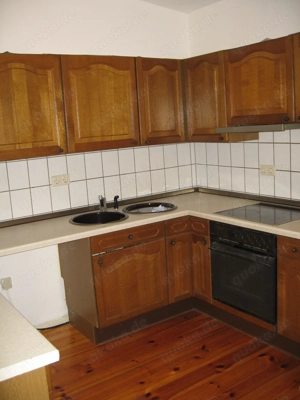 sonnige, nette, kleine Wohnung Bild 6