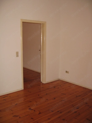 sonnige, nette, kleine Wohnung Bild 18